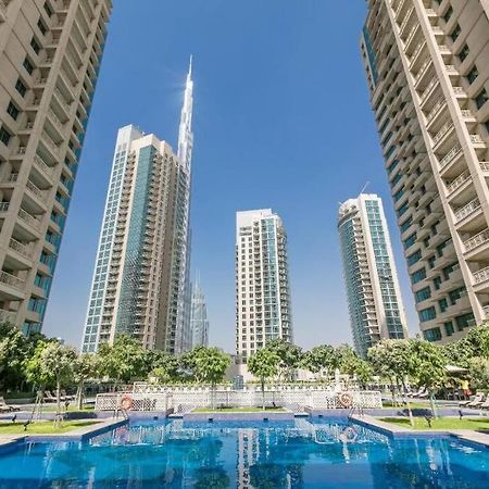 Luxury Burj Khalifa View - Mins Walking Dubai Mall Apartment Exterior photo