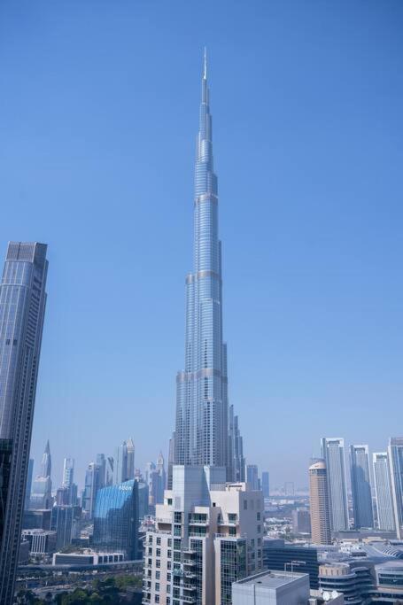 Luxury Burj Khalifa View - Mins Walking Dubai Mall Apartment Exterior photo